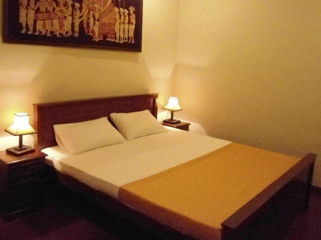 Hotel Mahaweli Spring Sirimalwatta Buitenkant foto